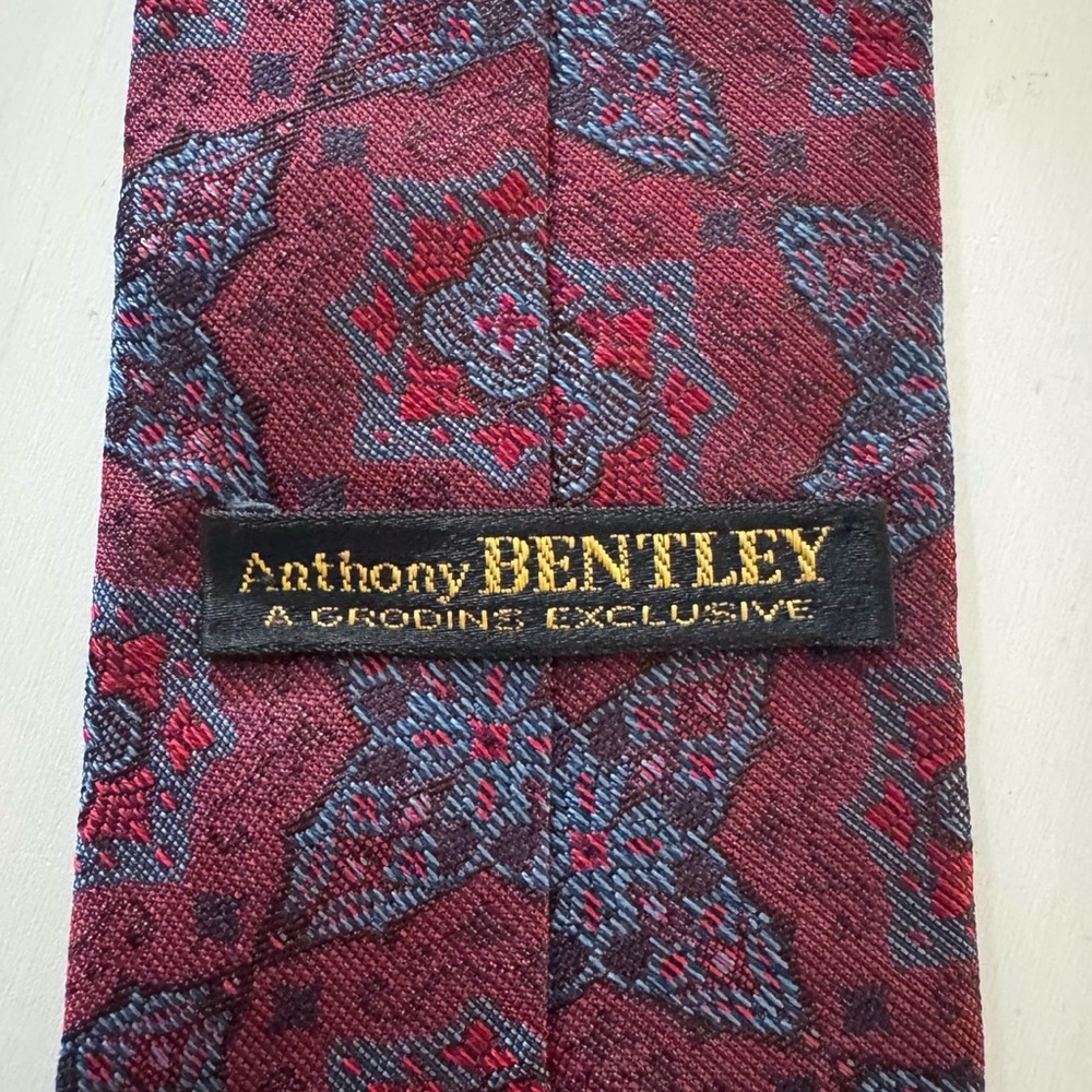 Vintage Anthony Bentley x A Grodins Exclusive Tie - Picture 5 of 7